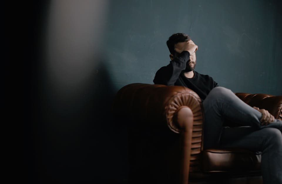 Why We Love Toxic Relationships And Unavailable Partners